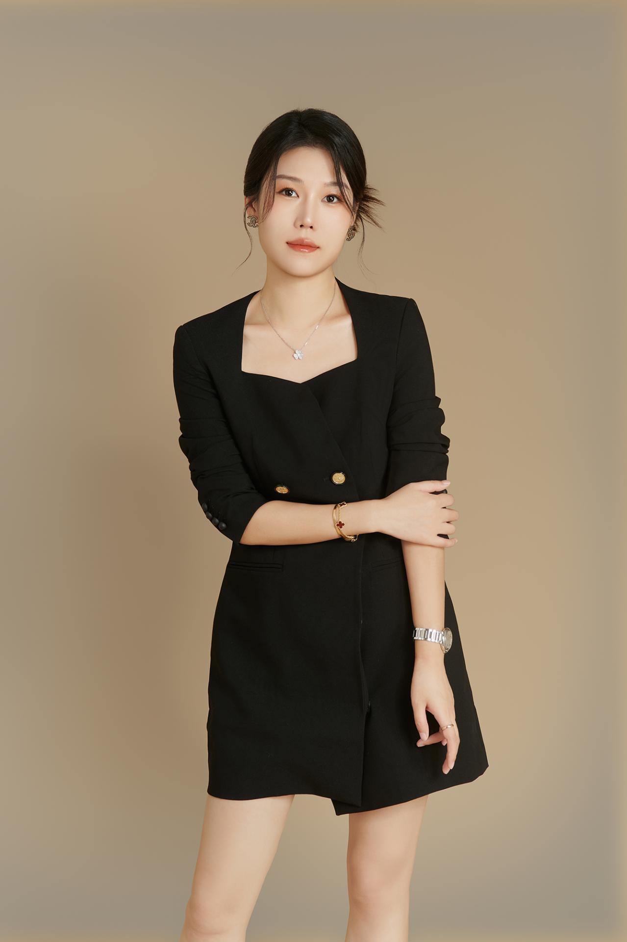 Top Expert in Digital Enterprise Management Field