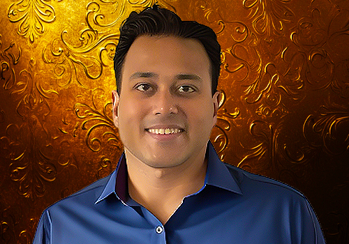 2025 Noble Business Winner - Innovating Retail Analytics Through Strategic Leadership