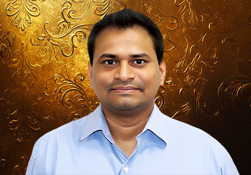 Real-Time Tracker: Elevating the Passenger Journey Through Design and Real-Time Innovation